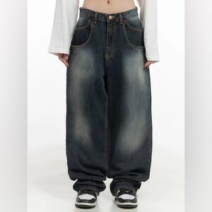 Women’s Baggy Barrel Jeans